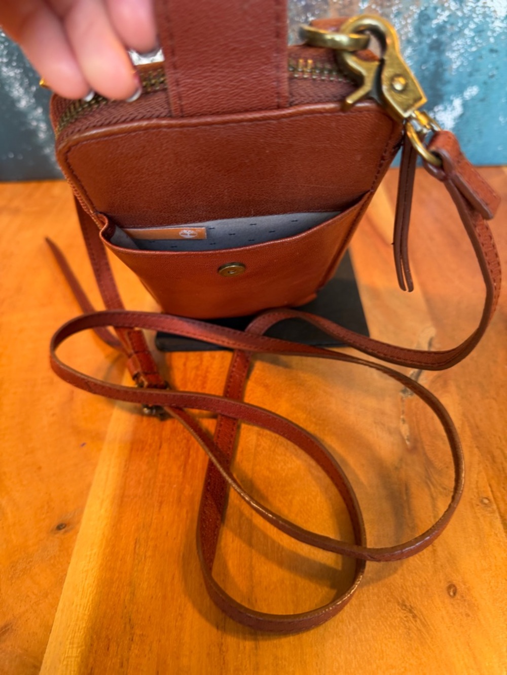 Timberland Minimalist Leather Phone Crossbody Wallet Brown Compact (GUC) - Picture 15 of 17